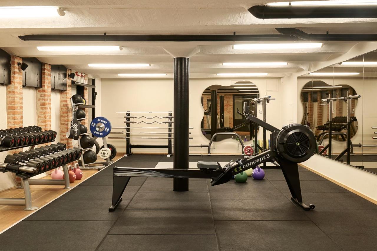 Hotel Diplomat Stockholm Exterior foto The gym at the Oxford Foundry